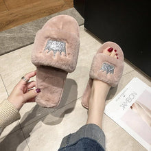Load image into Gallery viewer, Warm Fluffy Slippers Women Faux Fur Slipper Indoor Floor Slides Flat Soft Furry House Warm Comfortable Fuzzy Furry Bedroom Slippers Indoor Cozy Memory Foam Anti-Slip Flip Flops

