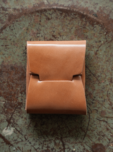 Load image into Gallery viewer, Johnny Wallet - Natural Shell Cordovan
