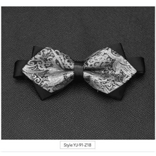 Load image into Gallery viewer, Wedding Men Butterfly Bowtie Formal Bow Ties Beautiful Printed Men Luxury Adjustable Business Bowties
