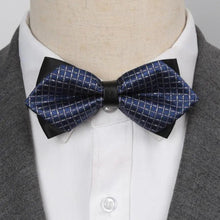 Load image into Gallery viewer, Wedding Men Butterfly Bowtie Formal Bow Ties Beautiful Printed Men Luxury Adjustable Business Bowties
