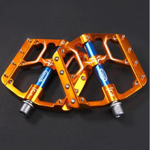 Load image into Gallery viewer, Wide Flat Mountain Road Cycling Bicycle Bike Pedal 3 Sealed Bearings 9/16 in Aluminum With Removable Antiskid Cleats Mountain Bike Pedal Platform Flat Bicycle Pedals Aluminum Alloy Non-Slip Metal Bike Pedals With 3 Bearings For Road
