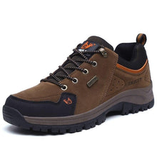 Load image into Gallery viewer, Winter Couple Warm Hiking Shoes Outdoor Sports Thick-Soled Wear-Resistant Non-Slip Low Cut Hiking Shoes Wide Breathable Slip Resistant Hiking Mountain Biking Outdoor Shoes
