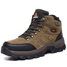 Load image into Gallery viewer, Winter Plush Warm Men's Boots Comfortable Non-slip Hiking Walking Boots Men's Outdoor Hunting Sports Snow Boots Waterproof Lightweight Warm Ankle Booties Comfortable Casual Hiking Boots
