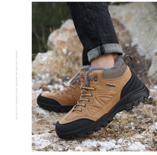 Load image into Gallery viewer, Winter Snow Boots Waterproof Leather Sneakers Super Warm Men's Boots Outdoor Hiking Boots Warm Fur Line Hiking Boot Outdoor Walking Shoes Casual Leather Booties For Men
