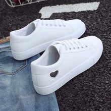 Load image into Gallery viewer, Woman Fashion New PU Leather Shoes Breathable Cute Heart Flats Casual White Sneakers Platform Tenis Comfortable Shoes Leather Womens Sneakers
