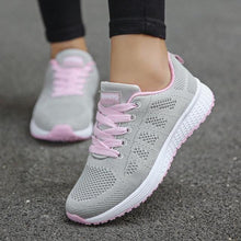 Load image into Gallery viewer, Women Casual Fashion Breathable Walking Mesh Flat Shoes White Sneakers Summer New Fashion Women's Vulcanized Running Sneakers Walking Tennis Shoes
