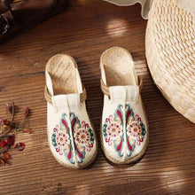 Load image into Gallery viewer, Women Casual Linen Handmade Mules Flat Slippers Retro Vegan Summer Canvas Comfortable Espadrille New Women Shoes Slides Flat Summer Style Handmade Retro Slippers
