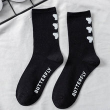 Load image into Gallery viewer, Women Korea Funny Socks Long Socks Black Cool Socks Harajuku GD Hip Hop Cotton Skateboard Socks Men New Trend Daisy Socks Men
