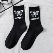 Load image into Gallery viewer, Women Korea Funny Socks Long Socks Black Cool Socks Harajuku GD Hip Hop Cotton Skateboard Socks Men New Trend Daisy Socks Men
