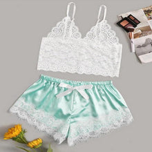 Load image into Gallery viewer, Women Luxury Bra Set Ladies Lingerie Set 2 Pieces Lace Bra And Panty Sets Strappy Lace Lingerie Set Lace Comfortable Polyester Sleepwear Underwear Tops Sets Lightweight Comfortable Design
