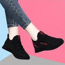 Load image into Gallery viewer, Women's Breathable Non-slip Platform Fashion Autumn New Casual Running Shoes Black Sneakers Lightweight Mesh Tennis Sneaker Fashion Athletic Walking Shoes
