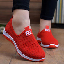 Load image into Gallery viewer, Women's Sneakers Espadrrilles Breathable Mesh Summer Shoes For Women Walking Solid Non Slip Casual Shoes Girls Tennis Slip On Sneakers Lightweight Comfortable Mesh Casual Sneakers
