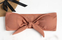 Load image into Gallery viewer, Women's Strapless Bowknot Split Bikini Swimsuit Swimming Suit For Women Women's Tie Knot Front Solid Color Bikini Set Swimsuit Bathing Suits High Cut Bikini Set Strapless Solid Color 2 Pieces Bathing Suit

