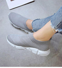 Load image into Gallery viewer, Women Slip On White Sneakers Vulcanize Shoes Super Light Women Casual Breathable Walking Shoes Lightweight Running Shoes Mesh Workout Casual Espadrilles Sports Sneakers
