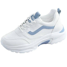 Load image into Gallery viewer, Women White Leather Sneakers Fashion Casual Woman Comfortable Breathable White Flats Platform Sneakers Low Top Sneaker Lace-up Classic Girls Comfortable Sneakers
