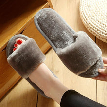 Load image into Gallery viewer, Women Winter Heart Shoes Woman Slides Plush Home Slippers Indoor House Shoes Winter Warm Fur Slippers With Embroidered Heart Details Soft And Warm House Slippers With Cushioned Insole
