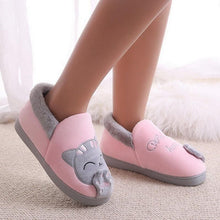 Load image into Gallery viewer, Women Winter Home Slippers Cat Shoes Non-Slip Soft Winter Warm House Slippers Indoor Bedroom Couples Shoes Womens Slippers Slip On Memory Foam House Outdoor Indoor Warm Fuzzy Plush Slippers
