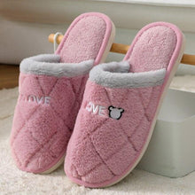 Load image into Gallery viewer, Women Winter Home Slippers Cute Shoes Non-Slip Soft Winter Warm Slipper Indoor Bedroom Couples Floor Shoes Women's House Slippers Indoor Memory Foam Cotton-Blend Knitted Autumn Winter Slippers
