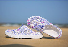 Load image into Gallery viewer, Womens Casual Clogs Breathable Beach Sandals Valentine Slippers Summer Slip On Women Flip Flops Shoes Sandals Quick Drying Slippers Walking Lightweight Rain Beach Summer Pool Water Shoes
