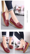 Load image into Gallery viewer, Womens Flats Summer Genuine Leather Shoes Low Heels Slip On Casual Flat Shoes Women's Espadrilles Casual Shoes Spring Comfortable Strong Design
