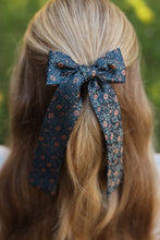 Load image into Gallery viewer, Wren - Lady Hair Bow
