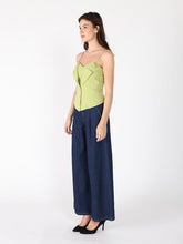 Load image into Gallery viewer, Zip up corset top with straps
