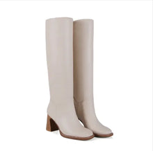 Load image into Gallery viewer, Block Heel Square-Toe Heels - # GIAA73410013
