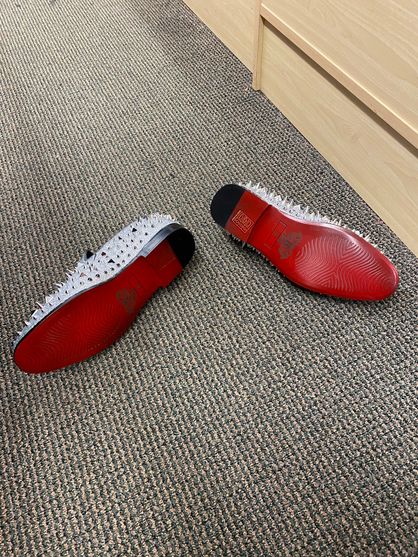 Red prom shops shoes with spikes