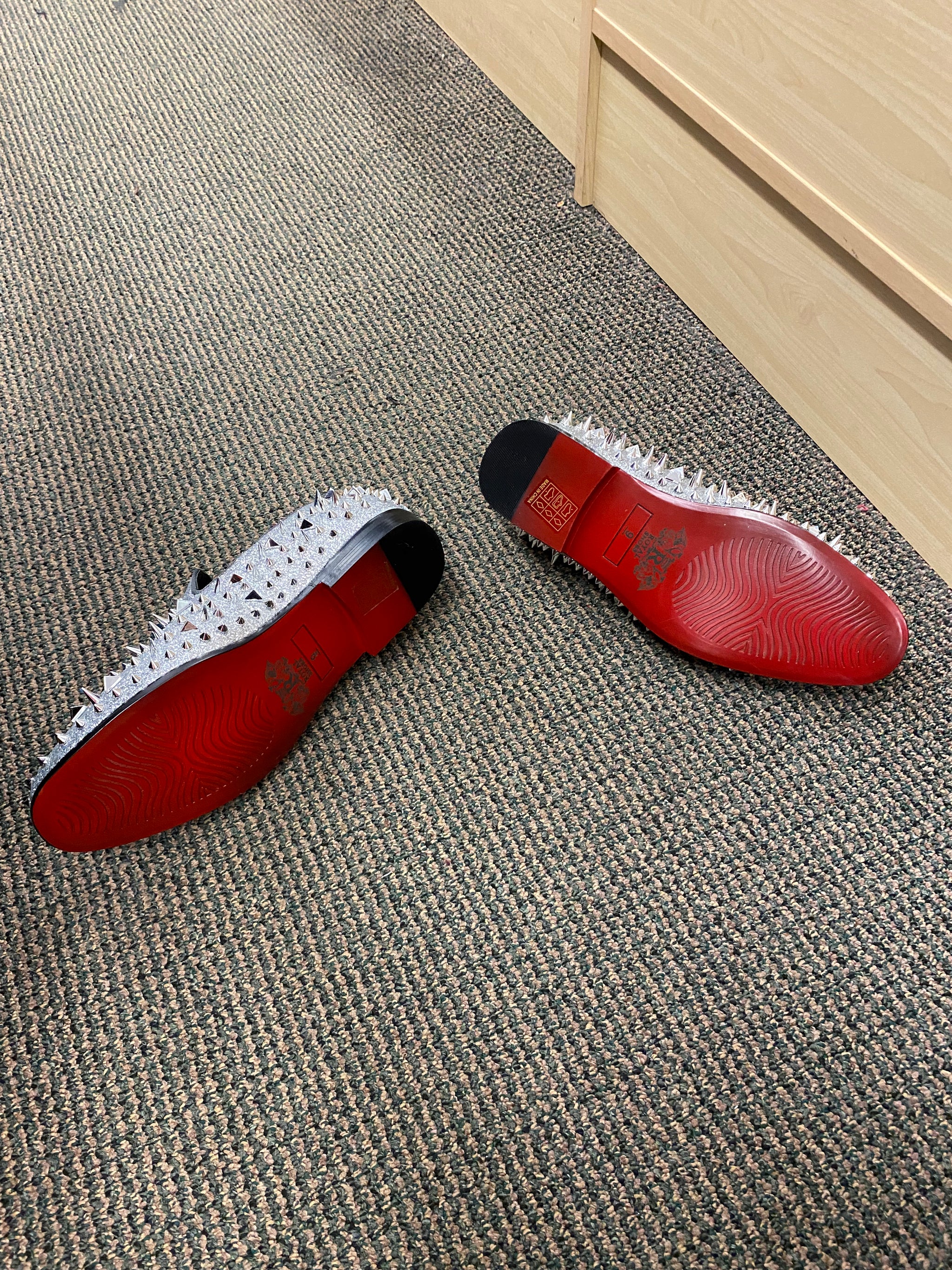 Royal Shoes Silver Spikes Red Bottoms Mens Smoking Slip-on 
