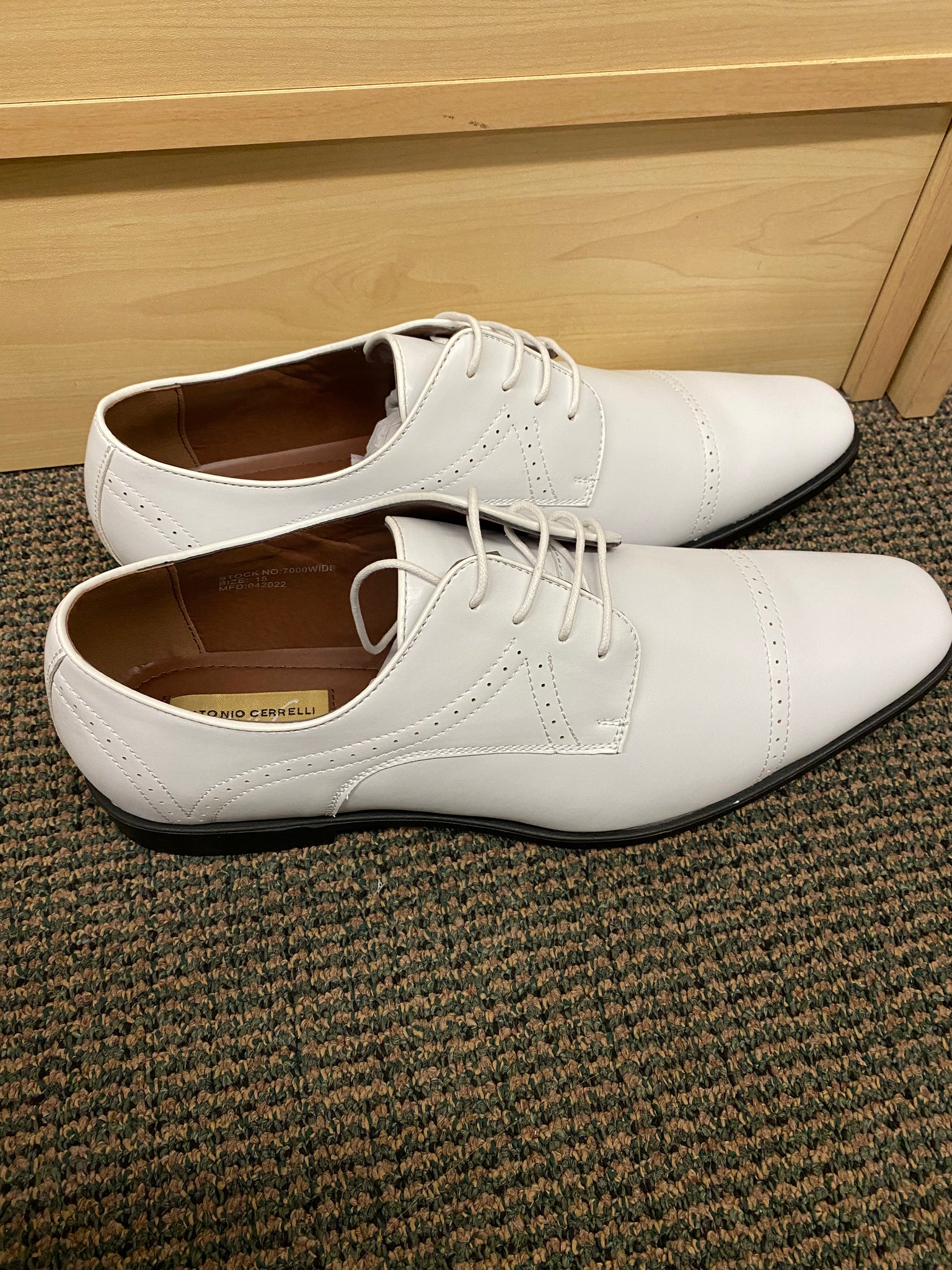 Antonio Cerrelli 7000W White Wide Width Mens Lace Up Dress Shoes Sizes: 11W-18W 13W Antonio Cerrelli 7000W White Wide Width Mens Lace Up Dress Shoes Sizes: 11W-18W 13W
