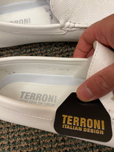 Load image into Gallery viewer, Terroni Italian Design White Men&#39;s Slip-on Dress/Driver Shoe with Gold Lionhead
