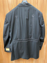 Load image into Gallery viewer, Fortino Landi Black 3-Piece Suit 44R
