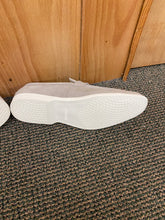 Load image into Gallery viewer, Stacy Adams Caspian Cement dress shoes
