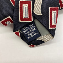Load image into Gallery viewer, 100% silk made in USA 🇺🇸 Tie
