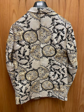 Load image into Gallery viewer, Cielo Tan/Black Blazer 36R-54R
