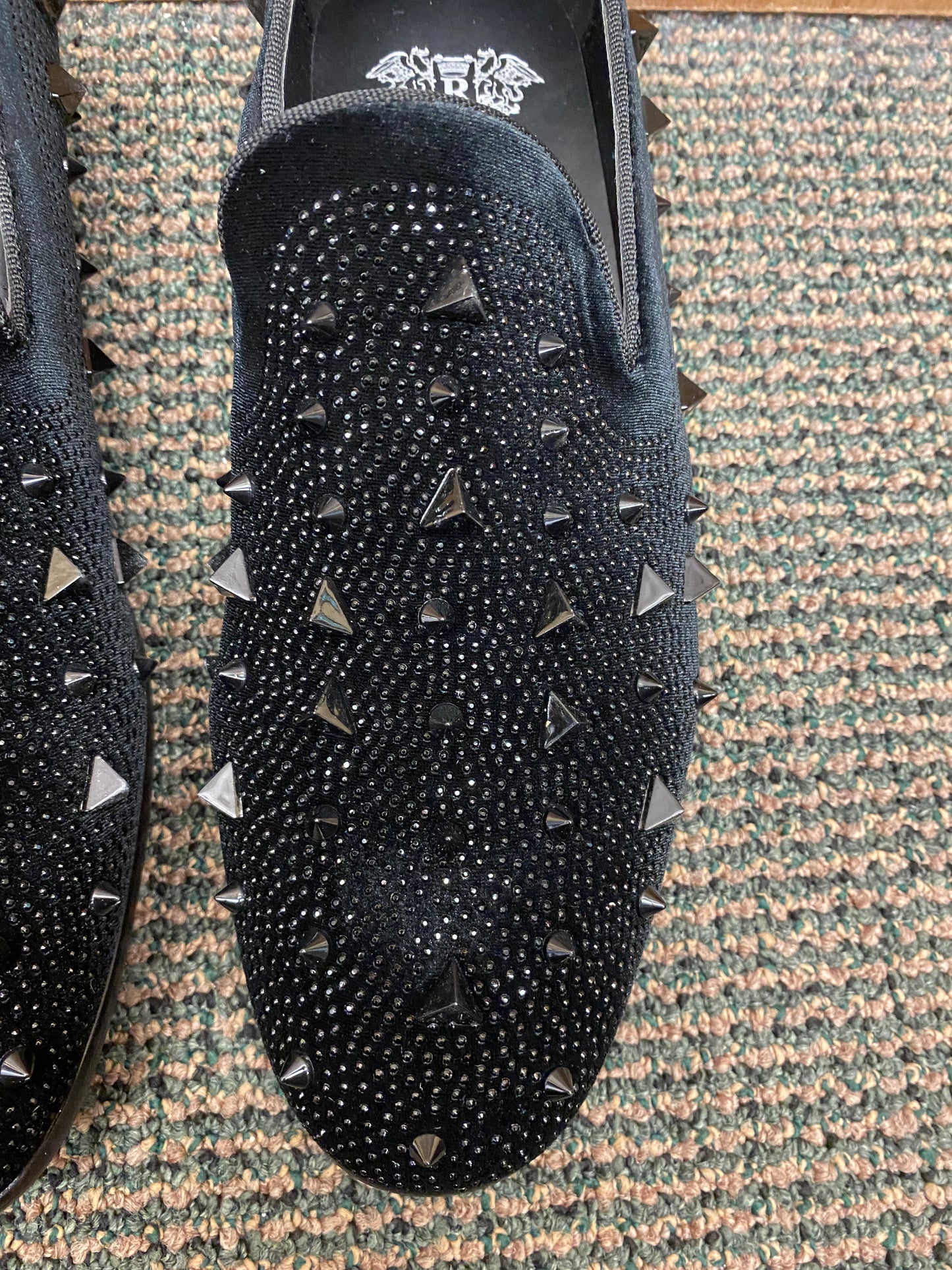 Royal Shoes Black Spikes/Rhinestones Smoking Slip-on Red Bottom Men’s Dress Shoes LF-8873 Sizes 8-13