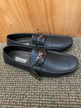 Load image into Gallery viewer, Terroni Italian Design Black Slip-on Mens Dress/Driver Shoe with Lionhead Buckle
