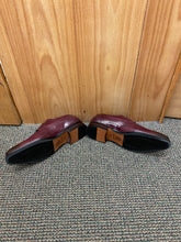 Load image into Gallery viewer, Giovanni Oliver Burgundy Lace-up Dress Shoes
