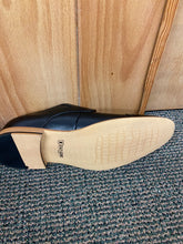 Load image into Gallery viewer, Stacy Adams Desmond Black dress shoes
