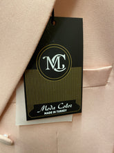 Load image into Gallery viewer, Moda Color Pink/Navy 2-Tone European Fashion Wool Double Breasted Suit Slim Fit
