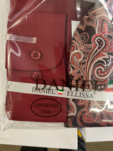 Load image into Gallery viewer, Daniel Ellissa DS3001 Burgundy Convertible cuff Men’s Dress Shirt
