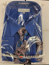 Load image into Gallery viewer, Daniel Ellissa DS3001 Royal Blue Convertible cuff Men’s Dress Shirt
