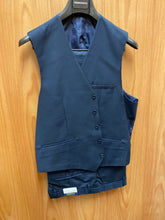 Load image into Gallery viewer, Studio Ferera Modern Fit Navy 3-Piece Suit 46S
