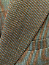 Load image into Gallery viewer, Moda Color Purple Multi Stripe Slim Fit European Double Breasted Suit with Gold Buttons
