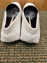 Load image into Gallery viewer, After Midnite White Paisley Smoking Driver Slip-on Shoes Sizes 8-13 Style Number 6913
