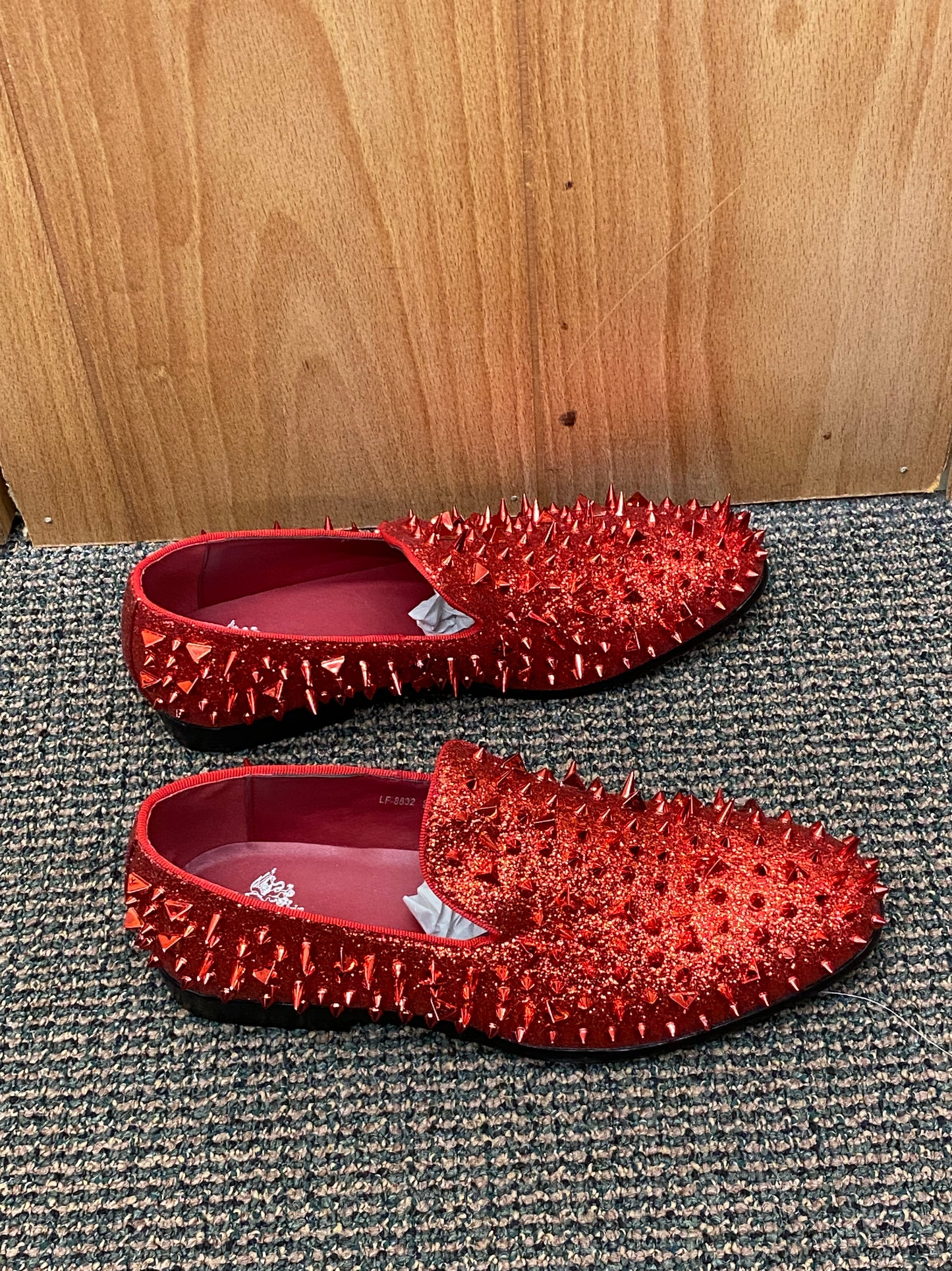 red dress shoes with spikes Royal Shoes Red Spikes Smoking Slip-on Red Bottom Men's Dress Shoes LF CC Suits