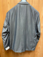 Load image into Gallery viewer, Vinci Gray Houndstooth 3-Piece Modern Fit Suit
