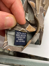 Load image into Gallery viewer, 100% silk made in USA 🇺🇸 Tie
