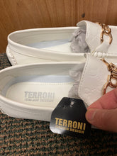 Load image into Gallery viewer, Terroni Italian Design White Men&#39;s Slip-on Dress/Driver Shoes w/Ferragamo Buckle
