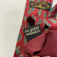 Load image into Gallery viewer, 100% silk made in USA 🇺🇸 Tie

